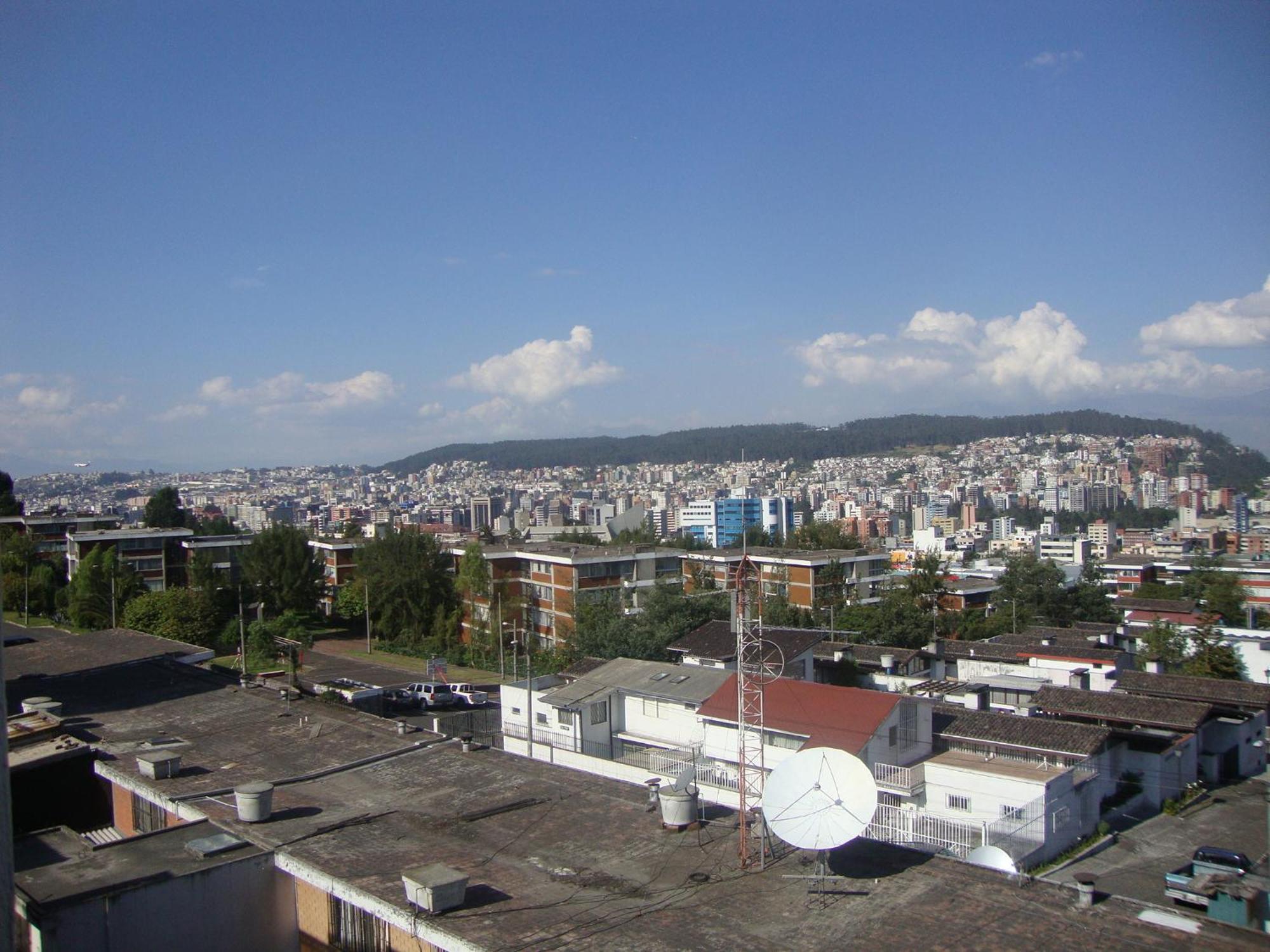 Suites Metropoli Quito Exteriér fotografie